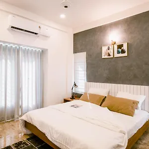 Avalon Homes Aparthotel