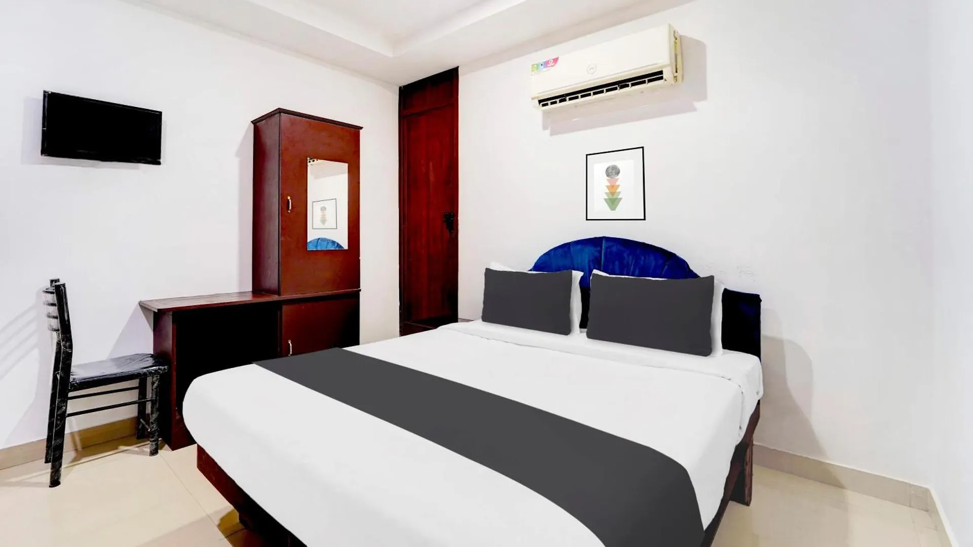 Hotel O Kunnamangalam Near Bus Stand 3*,  India