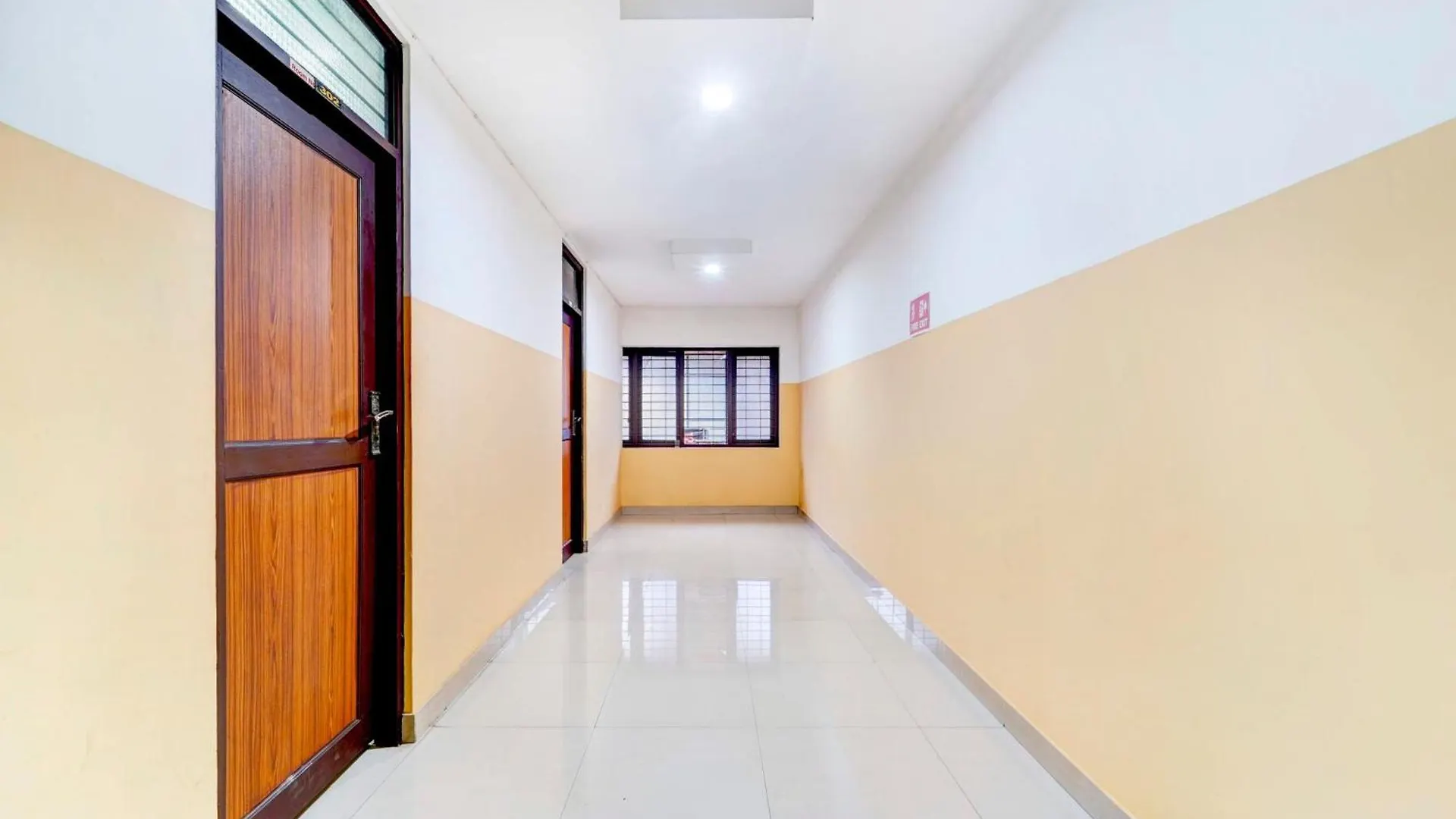 ***  Hotel O Kunnamangalam Near Bus Stand India